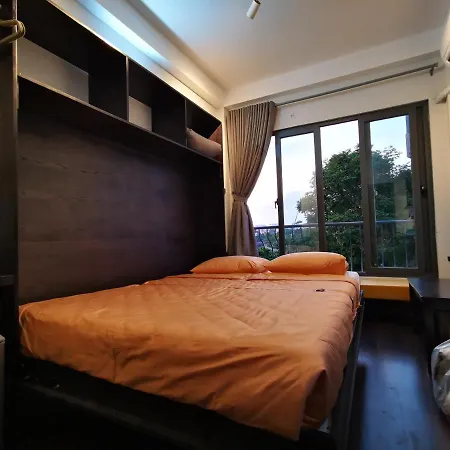 Cozy Riverview Of Livinginn